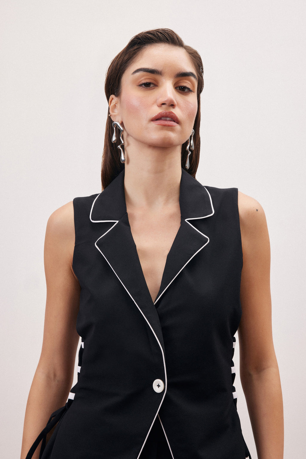 NOTIQUE SIGNATURE SUIT